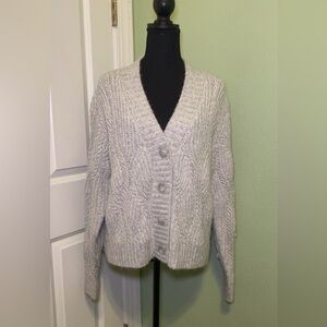 Universal Thread Women’s knitted grey cardigan with big sleeves and sparkly yarn